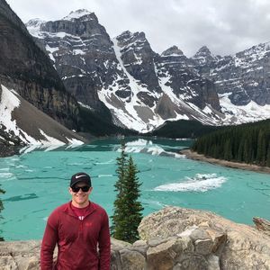 Meet your Posher, Grayson